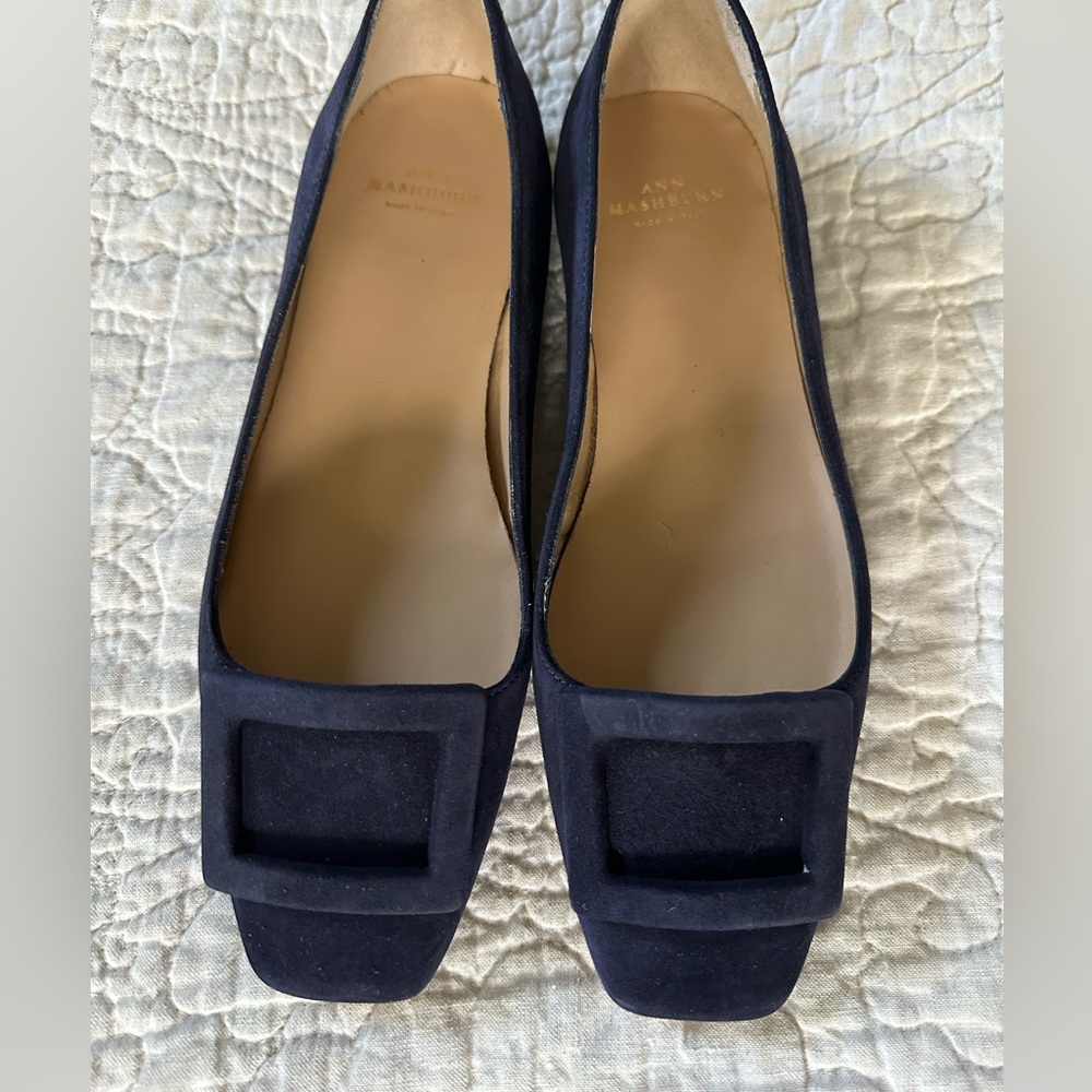 Navy suede buckle flat shoes